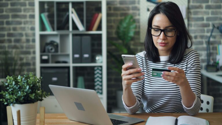 Cartes physiques et virtuelles Odoo